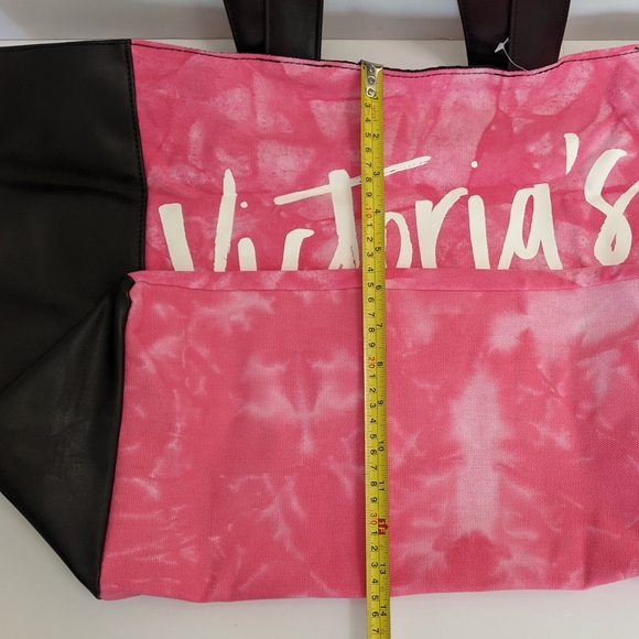 Victoria Secret Getaway Tye Dye Pink Black Faux Leather Beach Summer Tote Bag - Picture 7 of 8